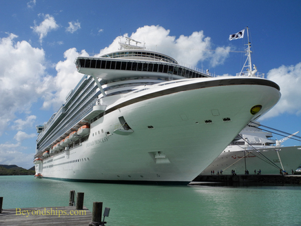 Cruise ship FAQ - ship size and crowding